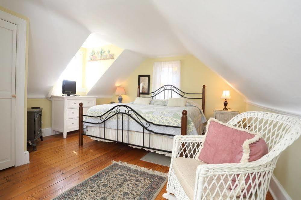 Beauclaires Bed & Breakfast Cape May Kültér fotó
